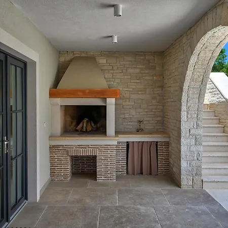Vitassi Villa Pula
